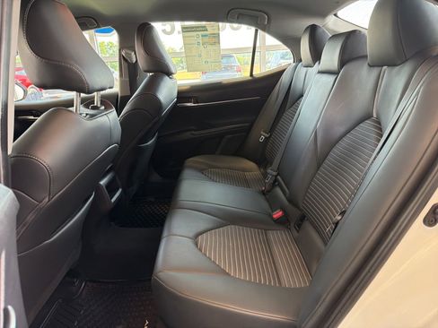 Used 2024 Toyota Camry SE FWD image 12