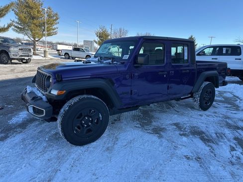 New 2026 Jeep Gladiator Sport image 14