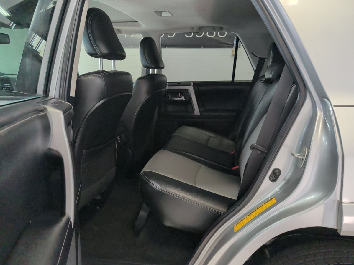 Used 2015 Toyota 4Runner SR5 Premium AWD/4WD image 10