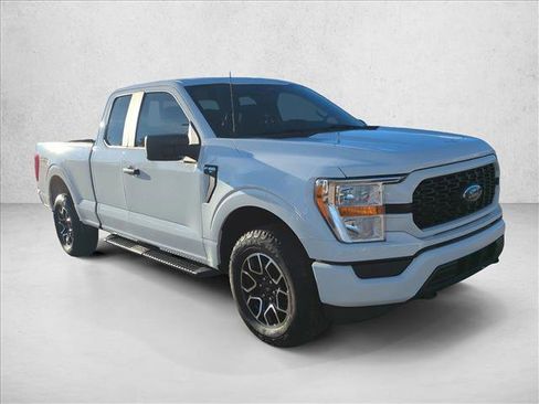 Used 2022 Ford F150 XL w/ STX Appearance Package image 3