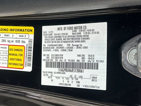 Used 2024 Ford Mustang Premium image 30