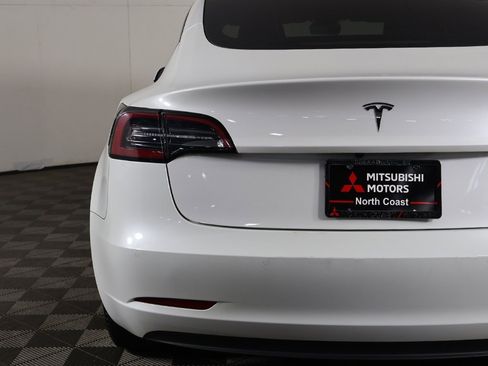 Used 2021 Tesla Model 3 Standard Range Plus image 15