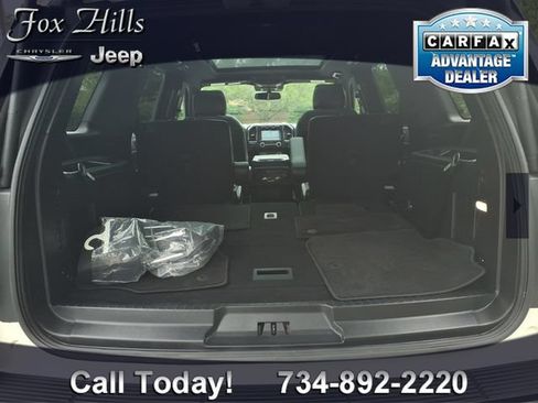 Used 2018 Ford Expedition Limited w/ Equipment Group 302A AWD/4WD image 10