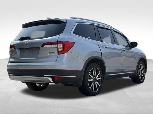 Used 2021 Honda Pilot Touring image 7