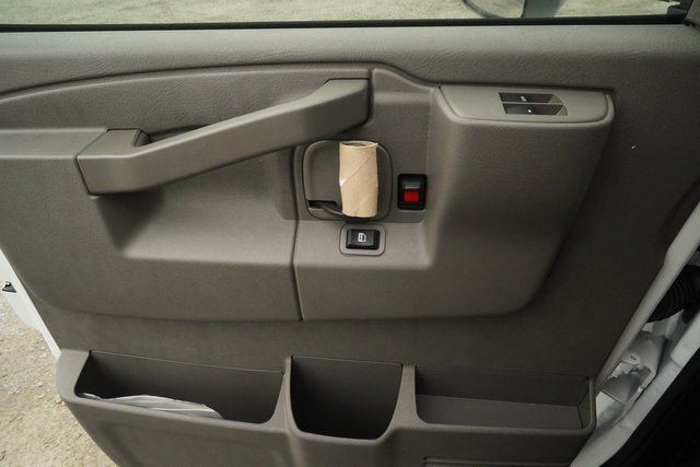 New 2026 GMC Savana 4500 w/ Power Convenience Package RWD image 15