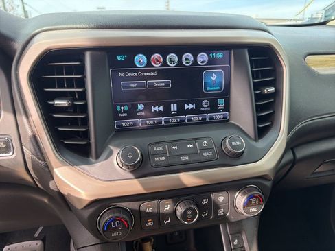Used 2019 GMC Acadia Denali image 23