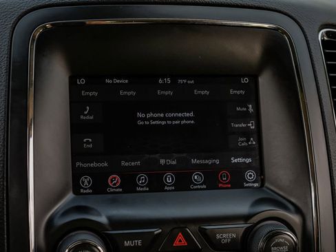 Used 2018 Dodge Durango SXT w/ 3rd Row Seating Group RWD image 35