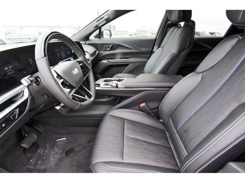 New 2026 Cadillac Lyriq Sport image 6