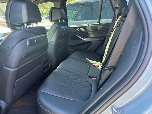 Used 2024 BMW X5 xDrive40i w/ Executive Package AWD/4WD image 5