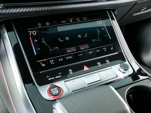 Used 2026 Audi SQ7 Prestige w/ S Sport Package image 17