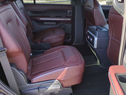 Certified 2023 Ford Expedition Limited image 22