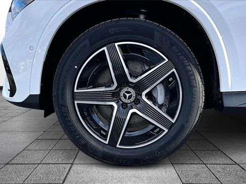 New 2026 Mercedes-Benz GLC 300 4MATIC image 15