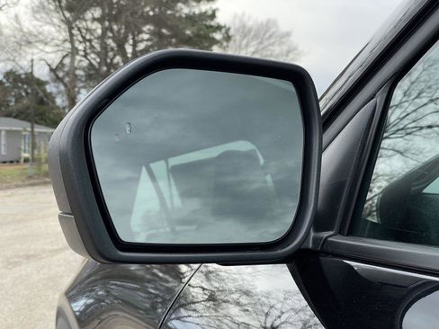 New 2026 Ford Explorer Active w/ Active Comfort Package RWD image 34