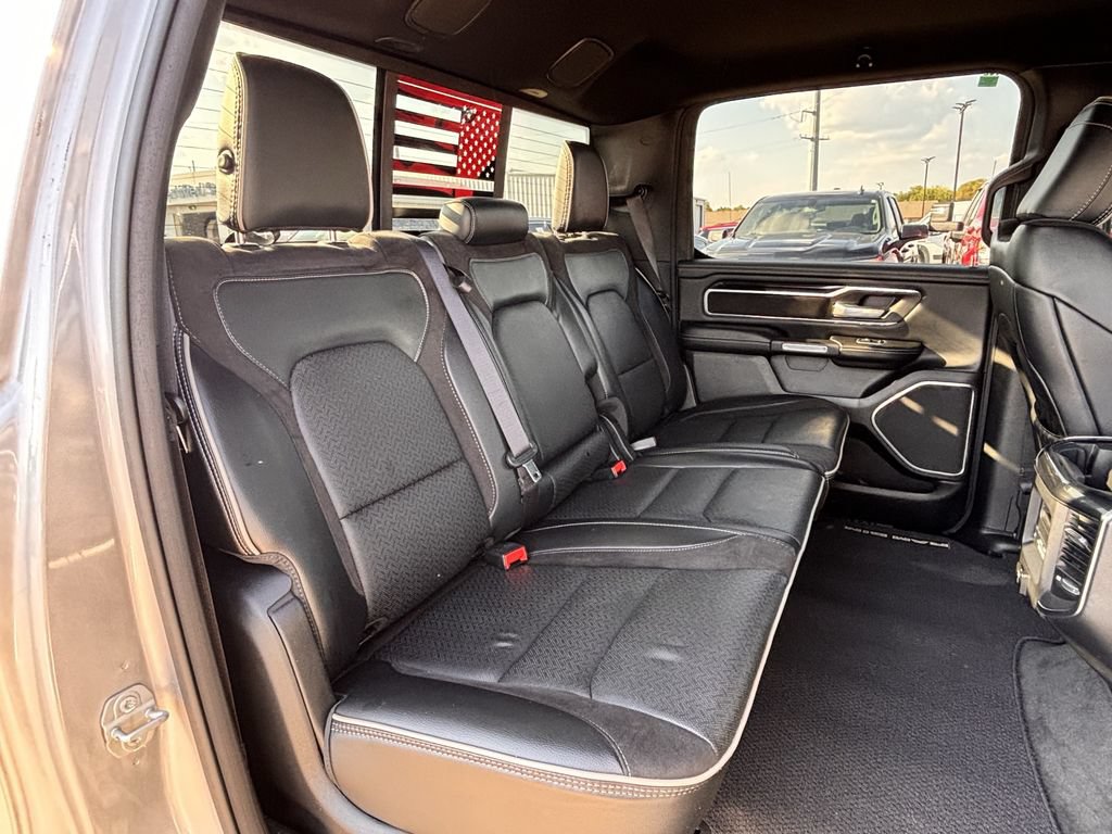 Used 2022 RAM 1500 Laramie AWD/4WD image 27