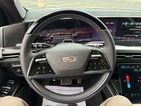 New 2026 Cadillac Escalade ESV Sport w/ Touring Package image 14