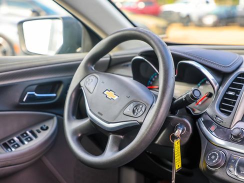 Used 2017 Chevrolet Impala LS FWD image 9