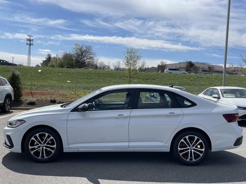 New 2026 Volkswagen Jetta Sport FWD image 4