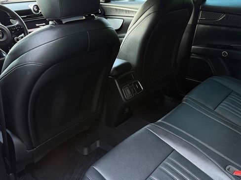 Used 2024 Maserati Grecale GT AWD/4WD image 31
