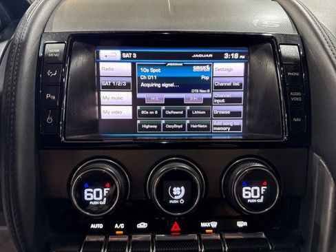 Used 2014 Jaguar F-TYPE S image 20