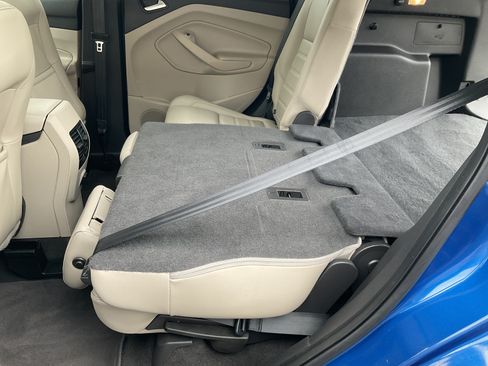 Used 2019 Ford Escape SEL AWD/4WD image 35