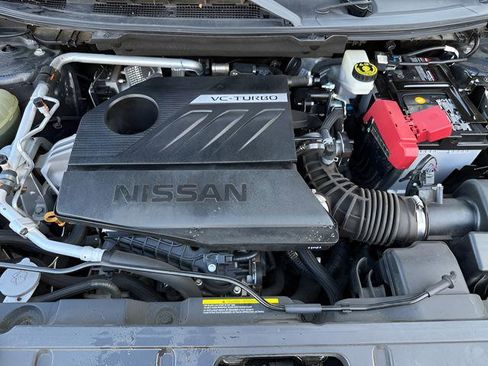 Used 2022 Nissan Rogue SV image 25
