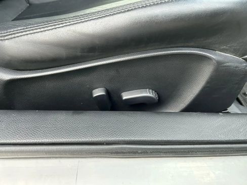 Used 2012 INFINITI G37 Journey w/ Premium Pkg image 45