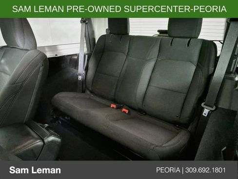 Used 2020 Jeep Wrangler Sport AWD/4WD image 22