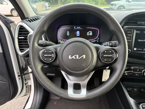 Certified 2024 Kia Soul LX w/ Option Group 015 FWD image 12