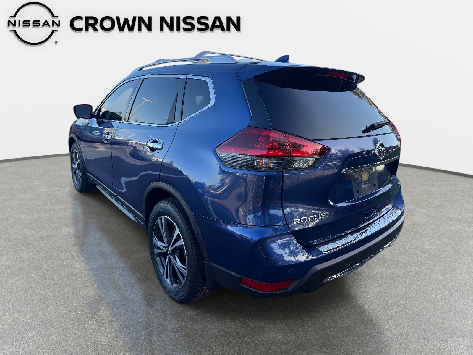 Used 2020 Nissan Rogue SV w/ Premium Package FWD image 6