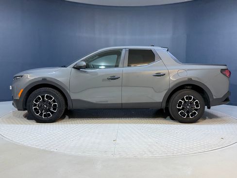 Used 2023 Hyundai Santa Cruz SEL image 2
