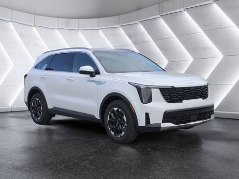 New 2026 Kia Sorento S FWD image 1