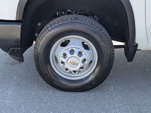 Certified 2025 Chevrolet Silverado 3500 W/T w/ WT Convenience Package image 11