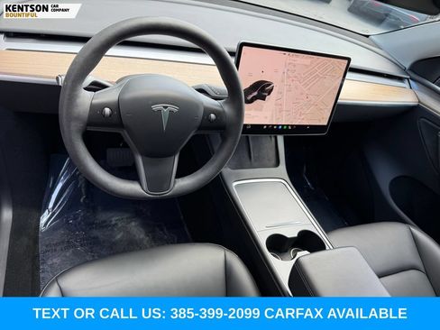 Used 2023 Tesla Model Y Long Range AWD/4WD image 23