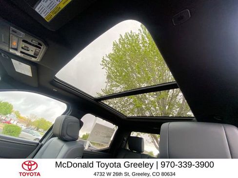 Used 2023 Honda Pilot Elite image 22