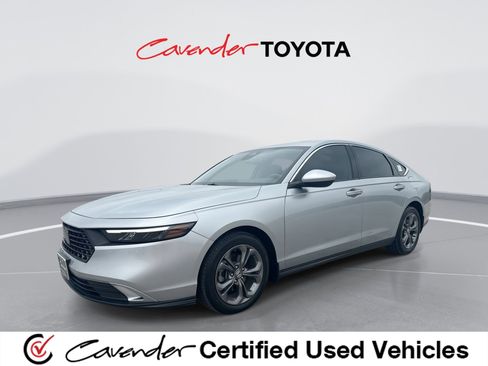 Used 2024 Honda Accord EX image 1