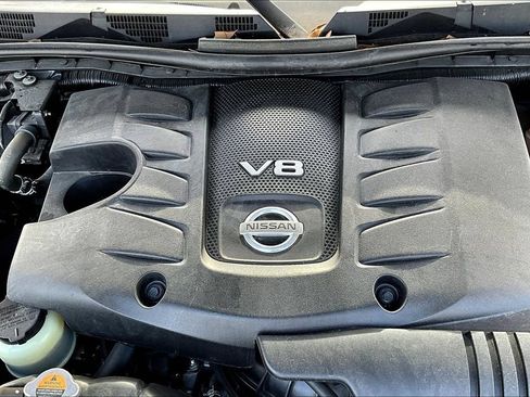 Used 2022 Nissan Armada Platinum w/ Captain's Chairs Package RWD image 31