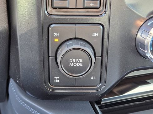 New 2026 Ford F250 Platinum image 16