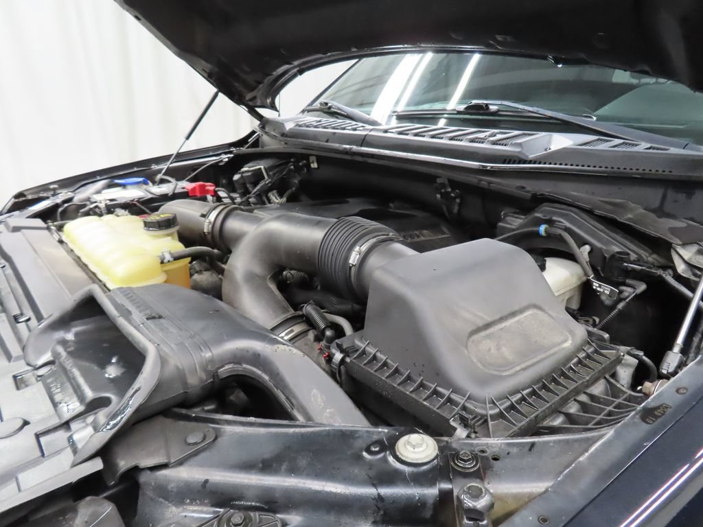 Used 2019 Ford F150 Platinum AWD/4WD image 24