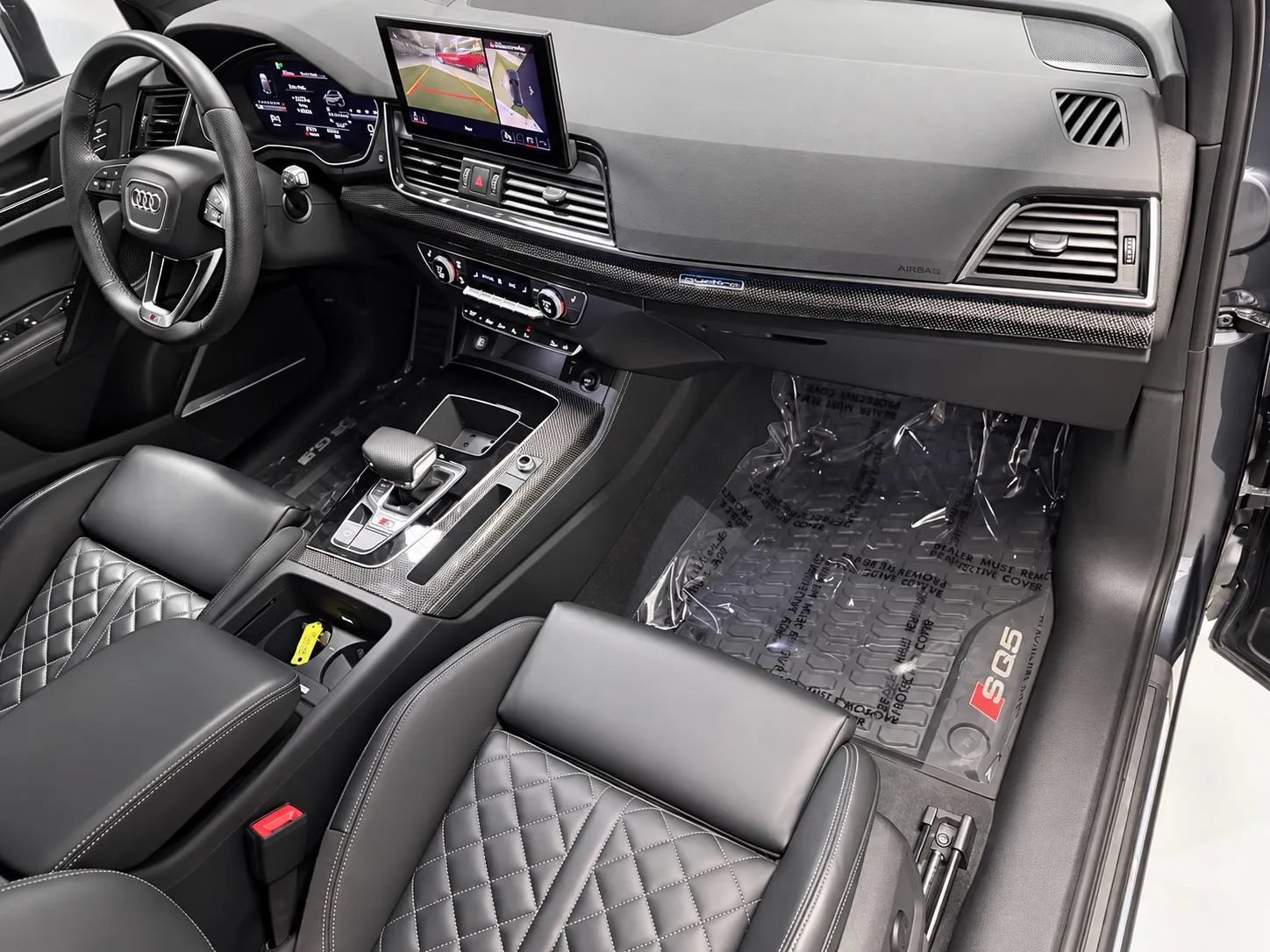 Used 2024 Audi SQ5 Prestige AWD/4WD image 25