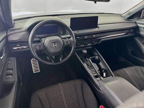 Used 2024 Honda Accord Sport image 18