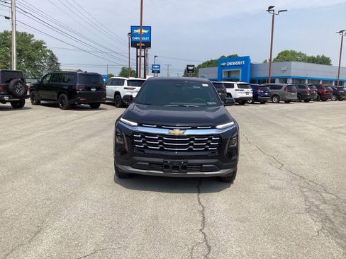 New 2026 Chevrolet Equinox LT w/ Convenience Package II image 2