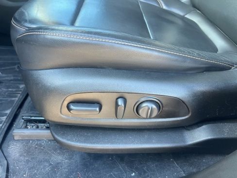 Used 2021 Chevrolet Traverse RS w/ LPO, Floor Liner Package image 11