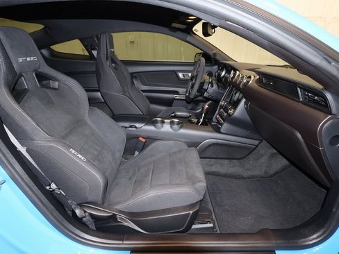 Certified 2017 Ford Mustang Shelby GT350 w/ Electronics Package image 16