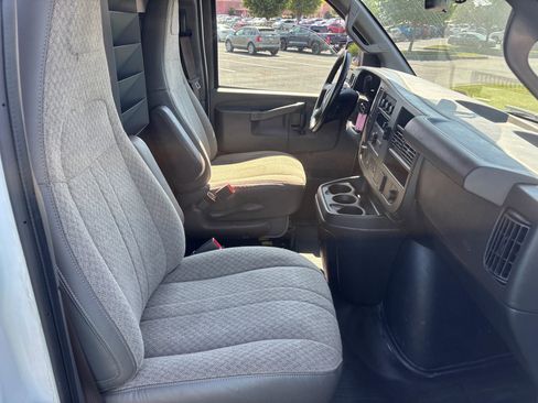 Used 2020 Chevrolet Express 2500 w/ Driver Convenience Package RWD image 20