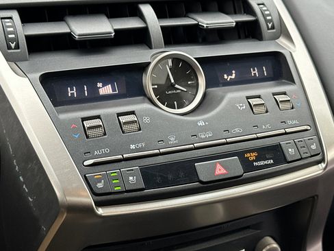 Used 2018 Lexus NX 300 FWD image 21