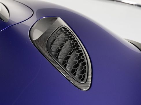 Used 2025 McLaren Artura Spider image 20