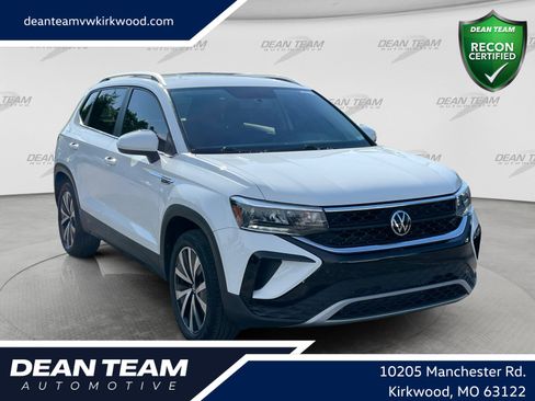 Used 2022 Volkswagen Taos SE AWD/4WD image 1