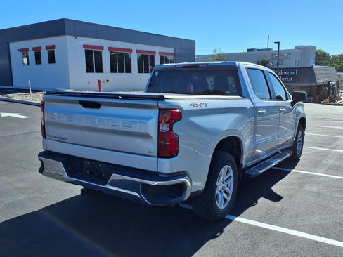 Used 2019 Chevrolet Silverado 1500 LT w/ All-Star Edition AWD/4WD image 4
