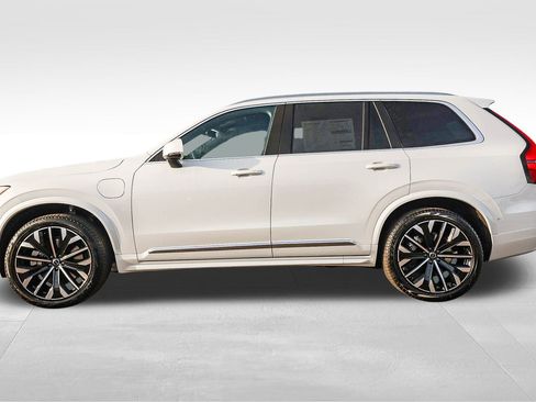 New 2026 Volvo XC90 T8 Ultra w/ Lounge Package image 7
