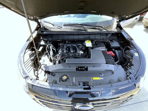 New 2026 Nissan Pathfinder SL AWD/4WD image 26